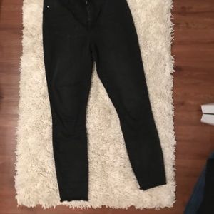 Refuge black distressed fringe bottom ankle jeans